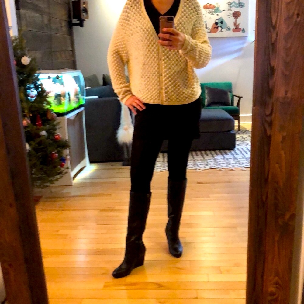 3/30$ Twik Cream crochet cardigan